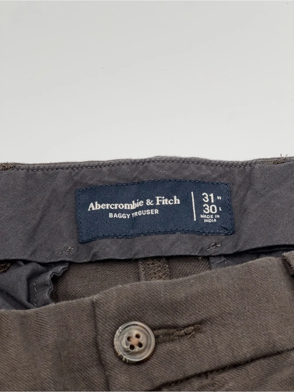 Abercrombie & Fitch Men's Baggy Pants in Brown